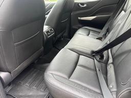Nissan Navara 2.3 dCi Tekna Auto 4WD Euro 6 4dr at 35th