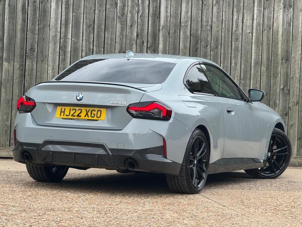 BMW 2 Series 2.0 220i M Sport Auto Euro 6 (s/s) 2dr