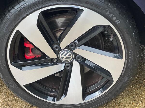 Volkswagen Golf 2.0 TSI GTI Performance DSG Euro 6 (s/s) 5dr