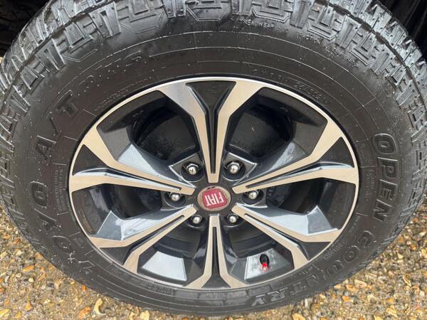 Fiat Fullback 2.4D LX Auto 4WD Euro 6 4dr (Euro 6)