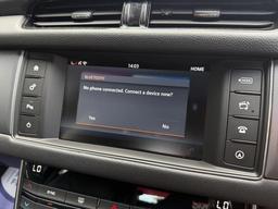 Jaguar XF 2.0d R-Sport Auto Euro 6 (s/s) 4dr at 4th