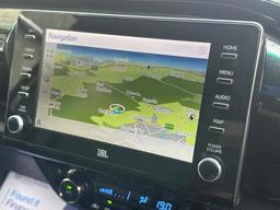 Toyota Hilux 2.8 D-4D Invincible X 4WD Euro 6 (s/s) 4dr at 16th