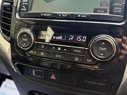 Mitsubishi L200 2.4 DI-D DC Barbarian Auto 4WD Euro 6 4dr at 15th