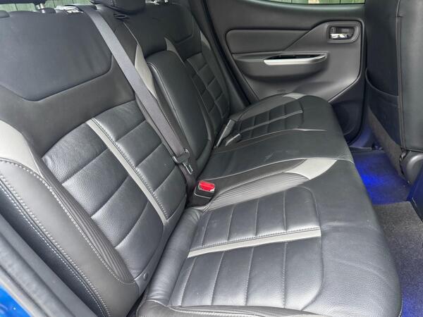 Mitsubishi L200 2.4 DI-D DC Barbarian 4WD Euro 6 4dr