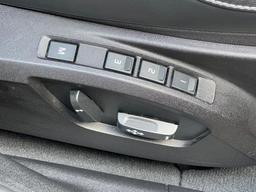 Volvo V40 1.5 T3 GPF R-Design Nav Plus Auto Euro 6 (s/s) 5dr at 42th