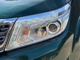 Nissan Navara 2.3 dCi Tekna 4WD Euro 6 (s/s) 4dr at 39th
