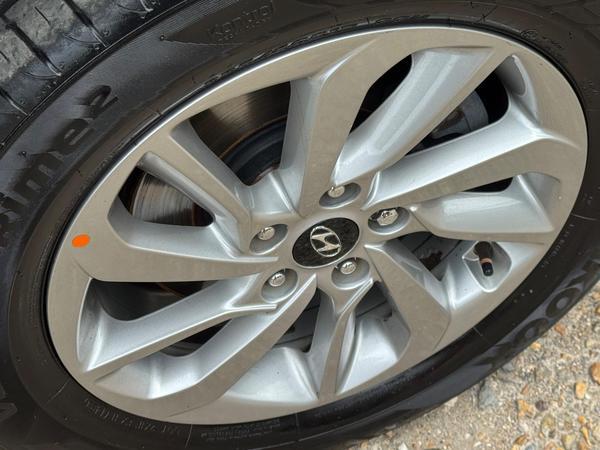 Hyundai TUCSON 1.7 CRDi Blue Drive SE Nav Euro 6 (s/s) 5dr
