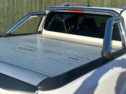 Nissan Navara 2.3 dCi Tekna 4WD Euro 6 (s/s) 4dr at 25th