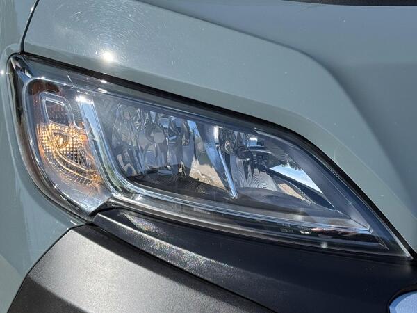 Peugeot Boxer 2.2 BlueHDi 335 Professional Premium + L2 H2 Euro 6 (s/s) 5dr