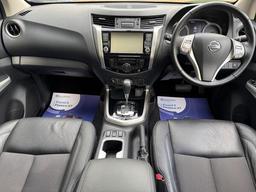 Nissan Navara 2.3 dCi N-Guard Auto 4WD Euro 6 4dr at 2th