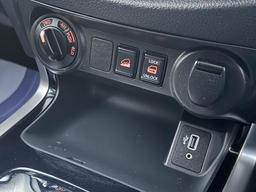 Nissan Navara 2.3 dCi N-Guard Auto 4WD Euro 6 4dr at 17th