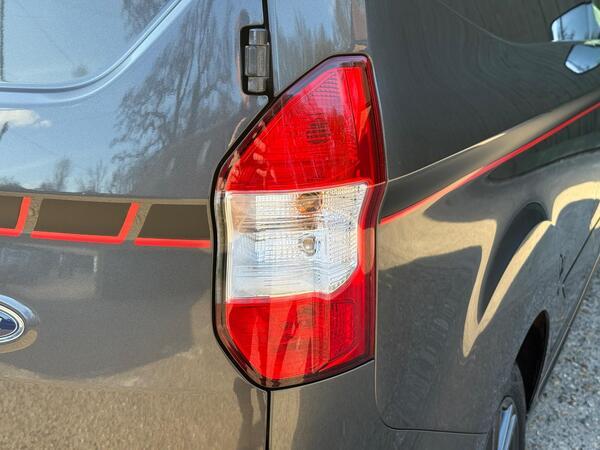Ford Transit Courier 1.5 TDCi Sport L1 Euro 6 5dr
