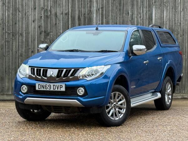 Mitsubishi L200 2.4 DI-D DC Warrior 4WD Euro 6 4dr