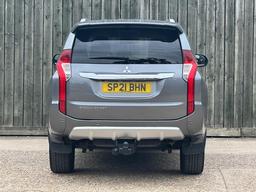 Mitsubishi Shogun Sport 2.4D 3 Auto 4WD Euro 6 5dr at 9th