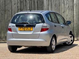 Honda Jazz 1.2 i-VTEC S Euro 5 5dr at 3th