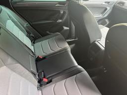 Volkswagen Tiguan 2.0 TDI R-Line DSG 4Motion Euro 6 (s/s) 5dr at 14th