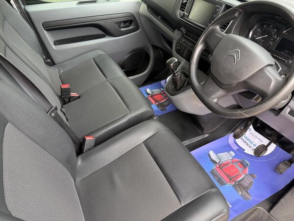 Citroen Dispatch 1.5 BlueHDi 1000 Enterprise Pro M FWD 2 Euro 6 (s/s) 6dr