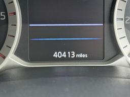 Nissan Navara 2.3 dCi N-Guard Auto 4WD Euro 6 4dr at 22th