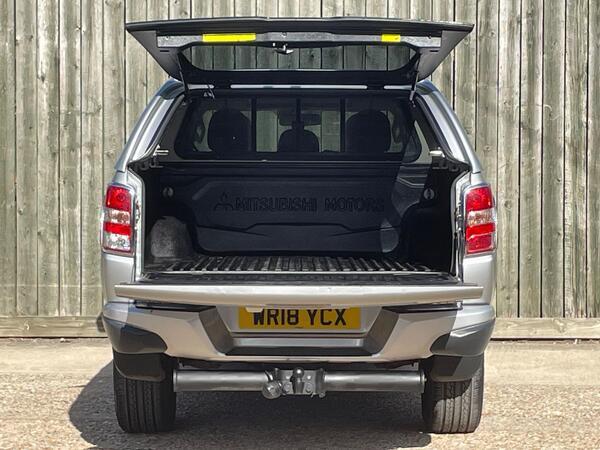 Mitsubishi L200 2.4 DI-D DC Barbarian Auto 4WD Euro 6 4dr