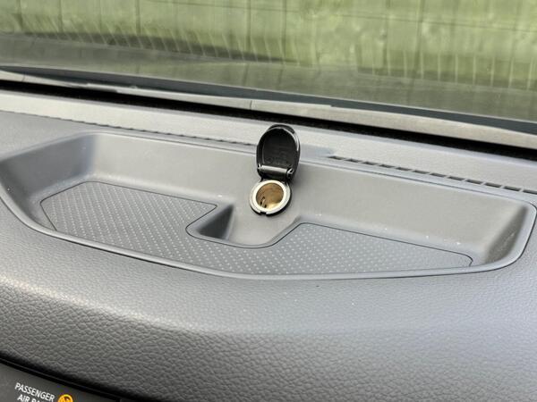 Nissan Navara 2.3 dCi N-Guard Auto 4WD Euro 6 4dr