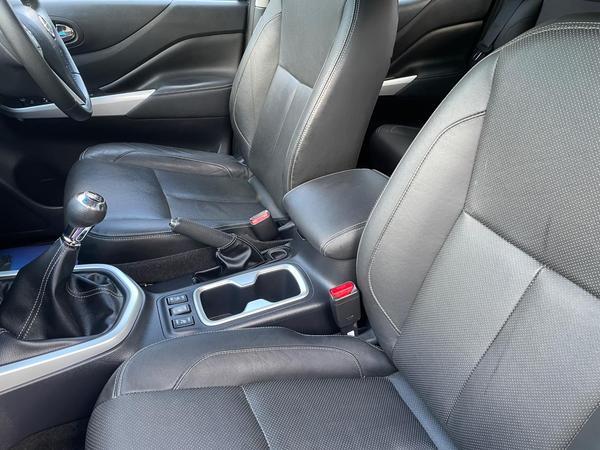 Nissan Navara 2.3 dCi Trek -1 4WD Euro 6 (s/s) 4dr