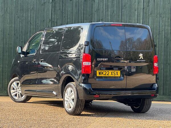 Peugeot Expert 2.0 BlueHDi 1400 Professional Premium Standard Panel Van MWB Euro 6 (s/s) 6dr