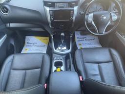 Nissan Navara 2.3 dCi Tekna Auto 4WD Euro 6 4dr at 2th