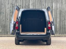 Citroen Berlingo 1.5 BlueHDi 1000 Enterprise M SWB Euro 6 (s/s) 5dr at 6th
