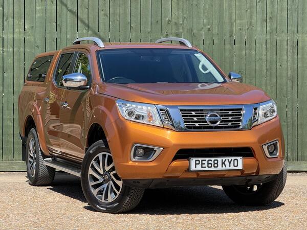 Nissan Navara 2.3 dCi Tekna Auto 4WD Euro 6 4dr