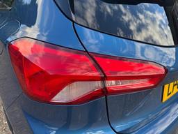 Ford Focus 2.3T EcoBoost ST Euro 6 (s/s) 5dr at 33th