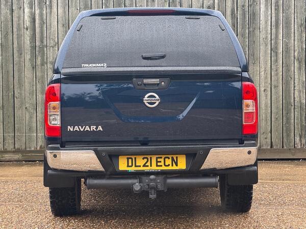 Nissan Navara 2.3 dCi Tekna Auto 4WD Euro 6 4dr