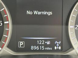 Nissan Navara 2.3 dCi Tekna Auto 4WD Euro 6 4dr at 17th