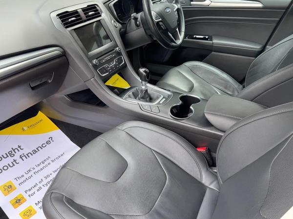 Ford Mondeo 2.0 TDCi Titanium Edition Euro 6 (s/s) 5dr