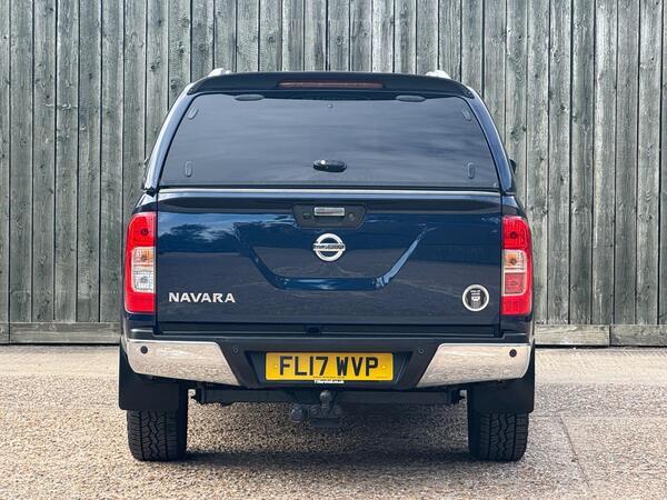 Nissan Navara 2.3 dCi Tekna 4WD Euro 6 (s/s) 4dr