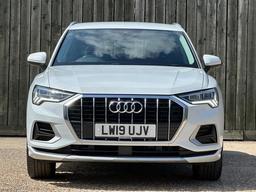 Audi Q3 1.5 TFSI CoD 35 Sport Euro 6 (s/s) 5dr at 10th