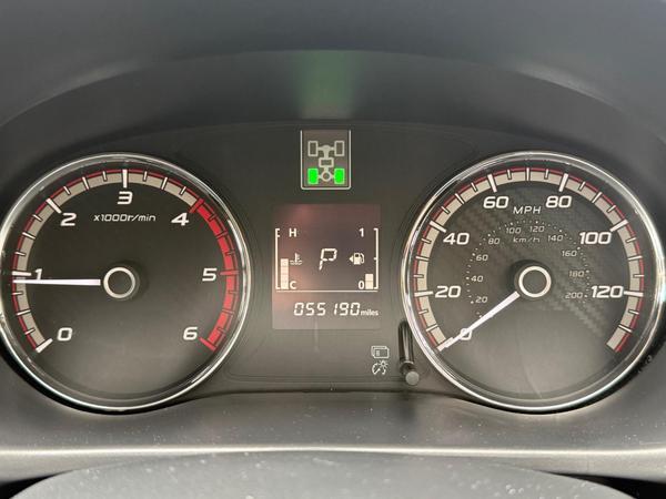 Mitsubishi L200 2.4 DI-D DC Barbarian Black Auto 4WD Euro 6 4dr (Roll Top)