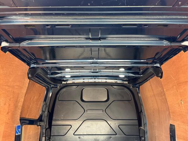 Ford Transit Custom 2.0 300 EcoBlue Limited L2 H1 Euro 6 (s/s) 5dr