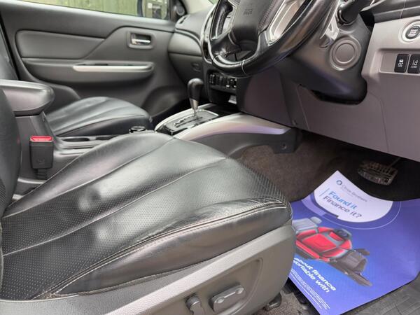 Mitsubishi L200 2.4 DI-D DC Challenger Auto 4WD Euro 6 4dr