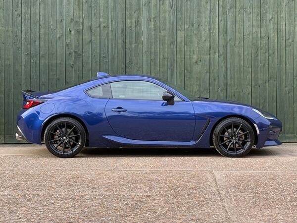 Toyota GR86 2.4 Boxer D-4S Euro 6 2dr