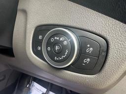 Ford Transit Connect 1.5 240 EcoBlue Limited L2 Euro 6 (s/s) 5dr at 22th