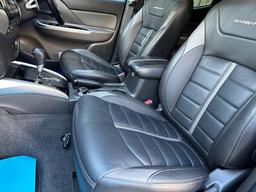 Mitsubishi L200 2.4 DI-D DC Barbarian Auto 4WD Euro 6 4dr at 24th