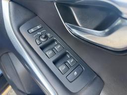 Volvo V40 Cross Country 1.5 T3 Pro Auto Euro 6 (s/s) 5dr at 26th
