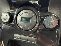 Ford Fiesta 1.0T EcoBoost Titanium Euro 6 (s/s) 5dr at 33th