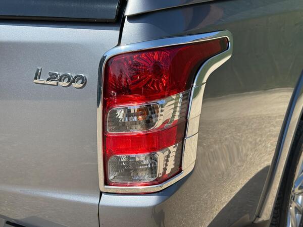 Mitsubishi L200 2.4 DI-D DC Barbarian Auto 4WD Euro 6 4dr