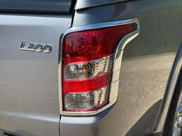 Mitsubishi L200 2.4 DI-D DC Barbarian Auto 4WD Euro 6 4dr at 44th