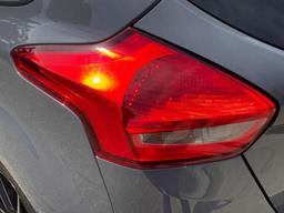 Ford Focus 2.0T EcoBoost ST-3 Euro 6 (s/s) 5dr at 51th