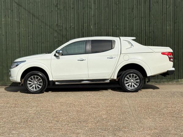 Mitsubishi L200 2.4 DI-D DC Warrior 4WD Euro 6 4dr