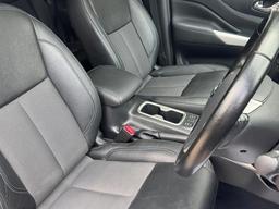 Nissan Navara 2.3 dCi N-Guard Auto 4WD Euro 6 4dr at 50th