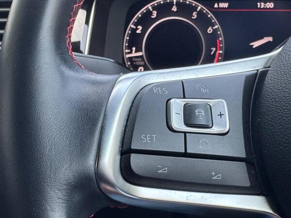 Volkswagen Golf 2.0 TSI GTI Performance Euro 6 (s/s) 5dr