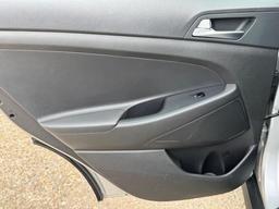 Hyundai TUCSON 1.7 CRDi Blue Drive SE Nav Euro 6 (s/s) 5dr at 35th